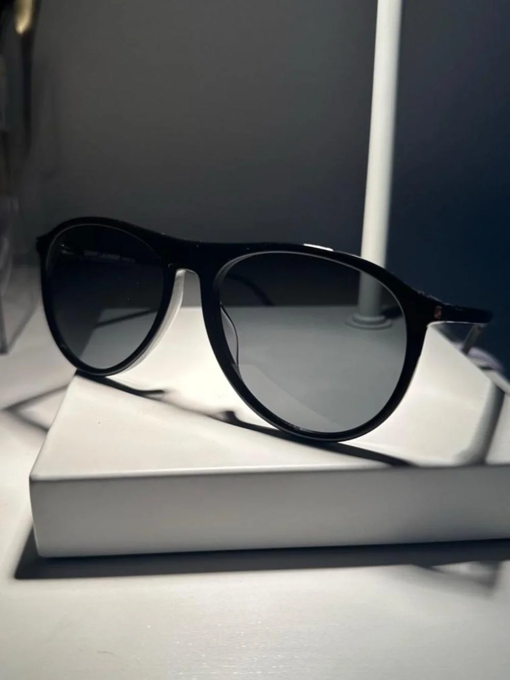 Saint Laurent SL 667 Black Sunglasses 56mm NWOT